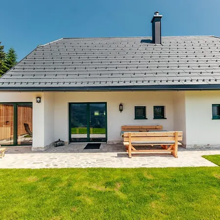 Almchalet Smaragd Chalé